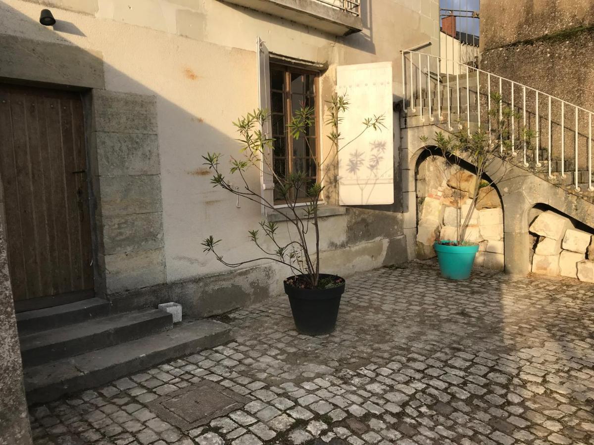 Apartment Spacieux Avec Vue Sur Tours
